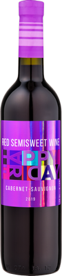 Natural semi-sweet red grape wine 